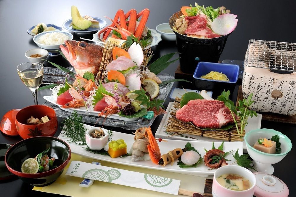 Yutouya Ryokan Тоёока Экстерьер фото